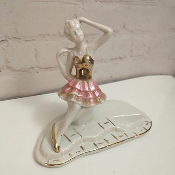 VINTAGE Capodimonte Dipinto a Mano Gold & Pink Porcelain Ballerina Figurine - Picture 3 of 8